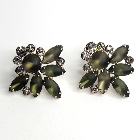 Juliana DeLizza & Elster Jewelry - Vintage Verified D & E Juliana Frosted Grey Stone and Rhinestones Clip Earrings